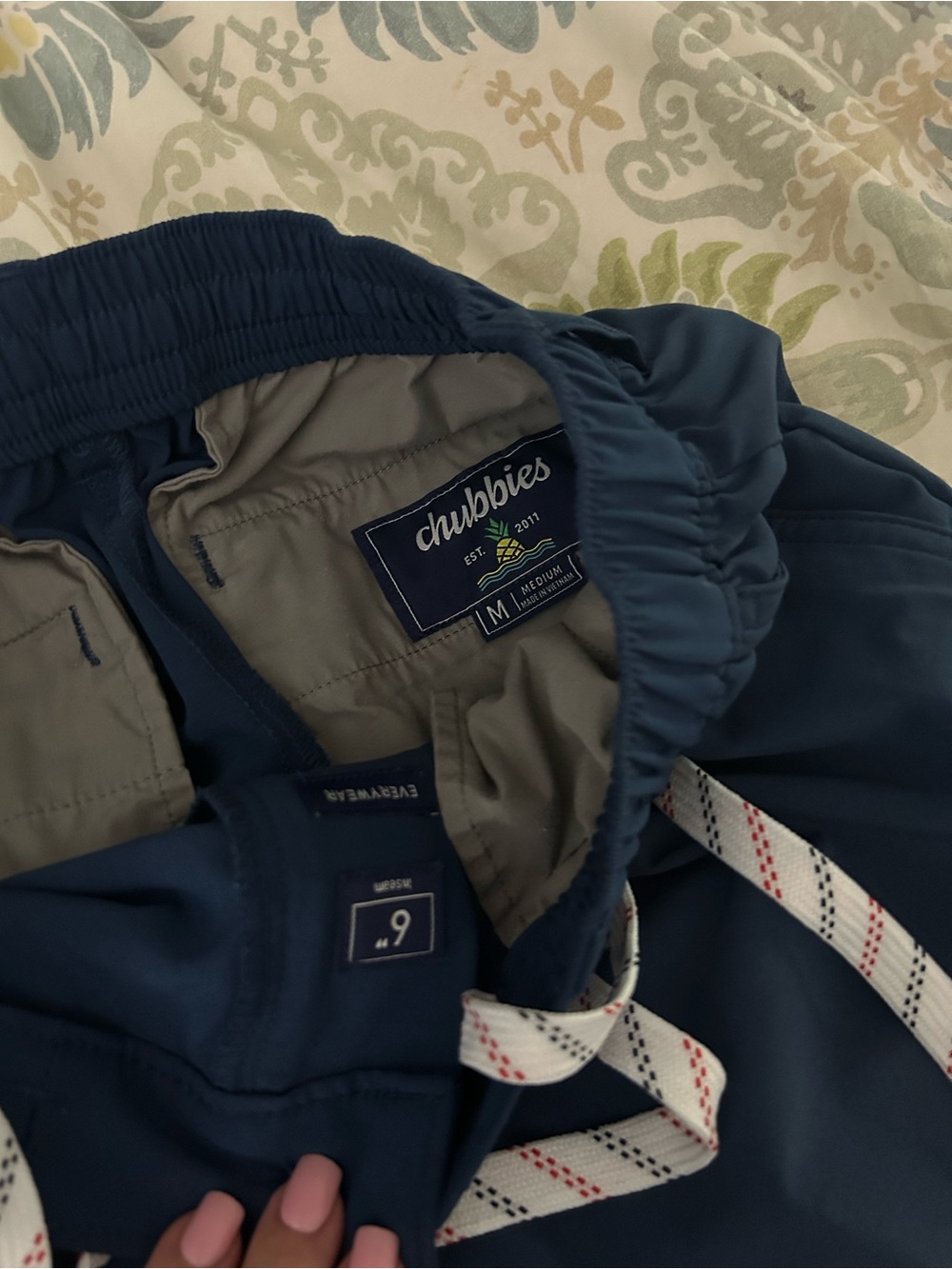 3 pairs of chubbies shorts - Picture 4 of 6